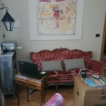 La Corte & Breakfast * Генуя