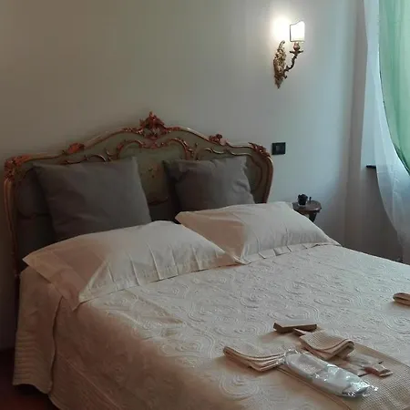 La Corte & Breakfast Genua